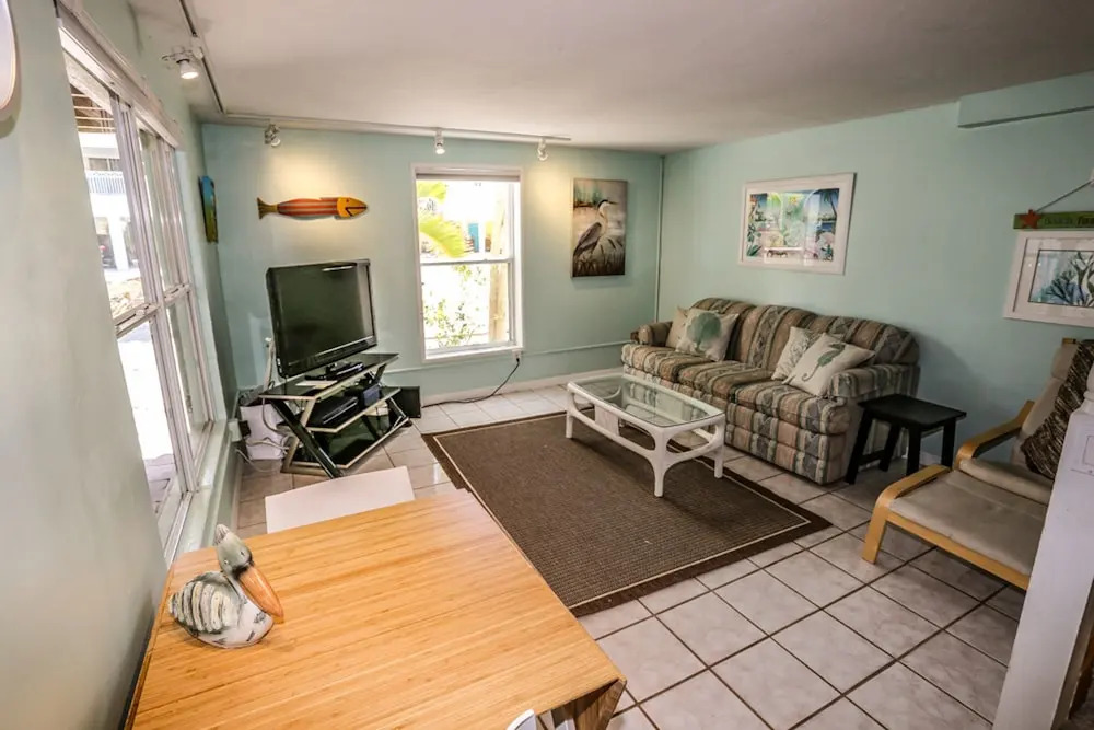 219 Delmar Whole House by Distinctive Beach Rentals