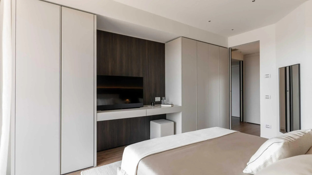 Farus Living