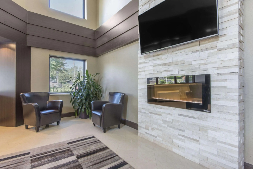 Comfort Inn