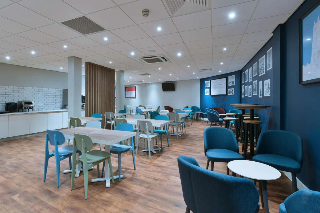 Travelodge Bristol Central Mitchell Lane