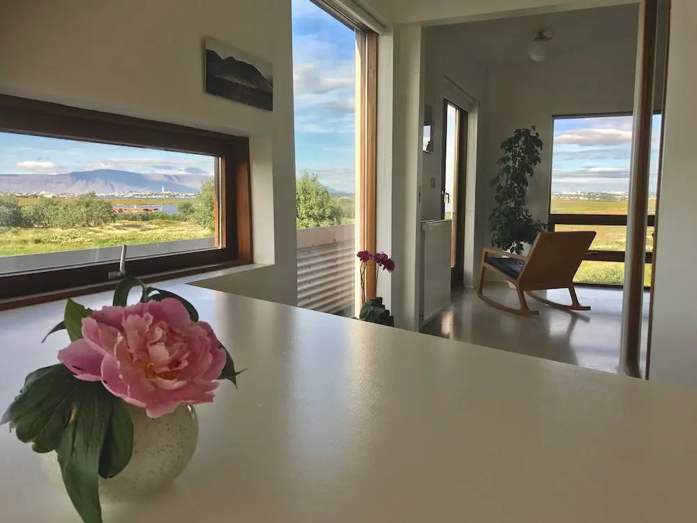 Eyvindarholt Guesthouse