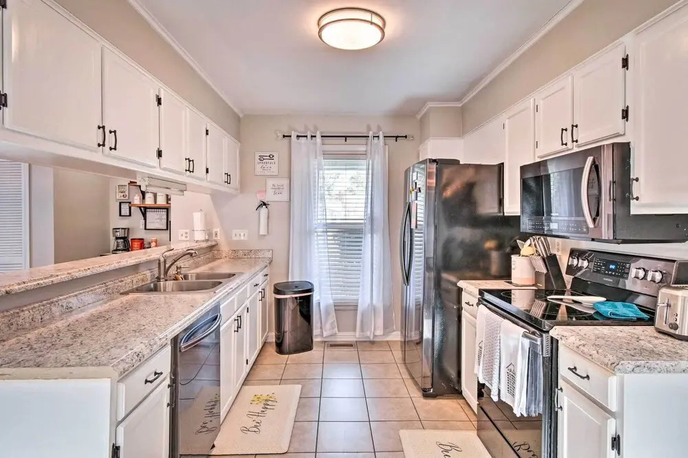 Fayetteville Vacation Rental w/ Sunroom & Yard