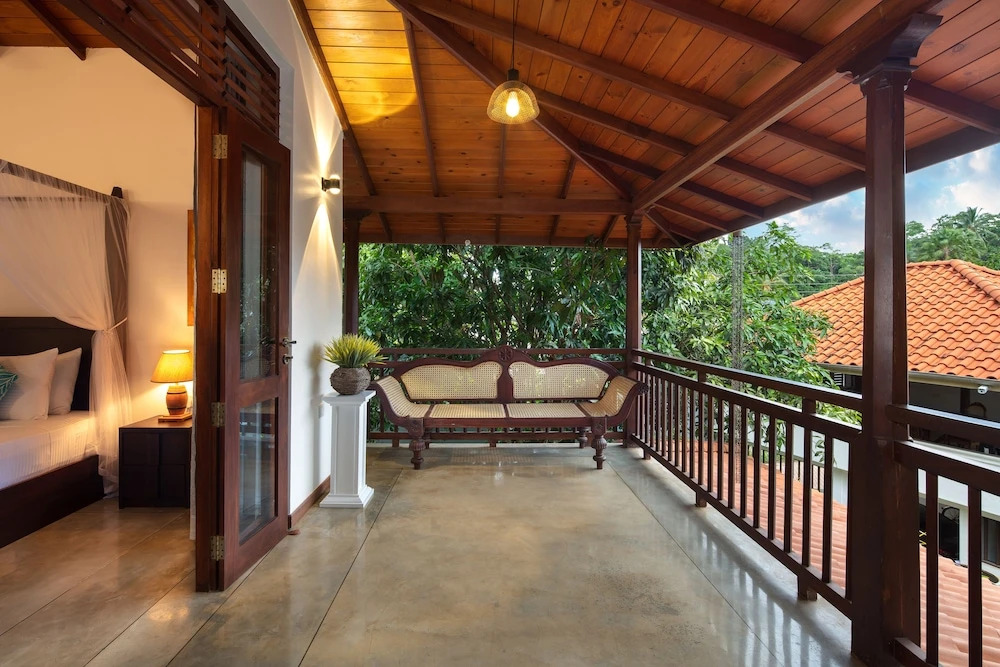 Ballarat Luxury Villa - Hikkaduwa