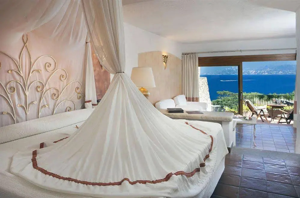 Hotel Capo dOrso Thalasso & SPA
