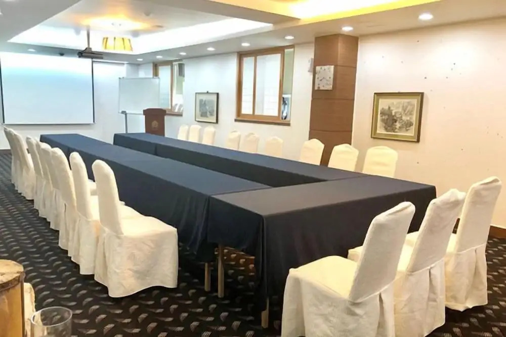 Jeonju Hansung Tourist Hotel