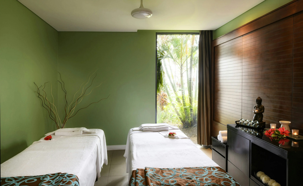 Hilton Fiji Beach Resort and Spa