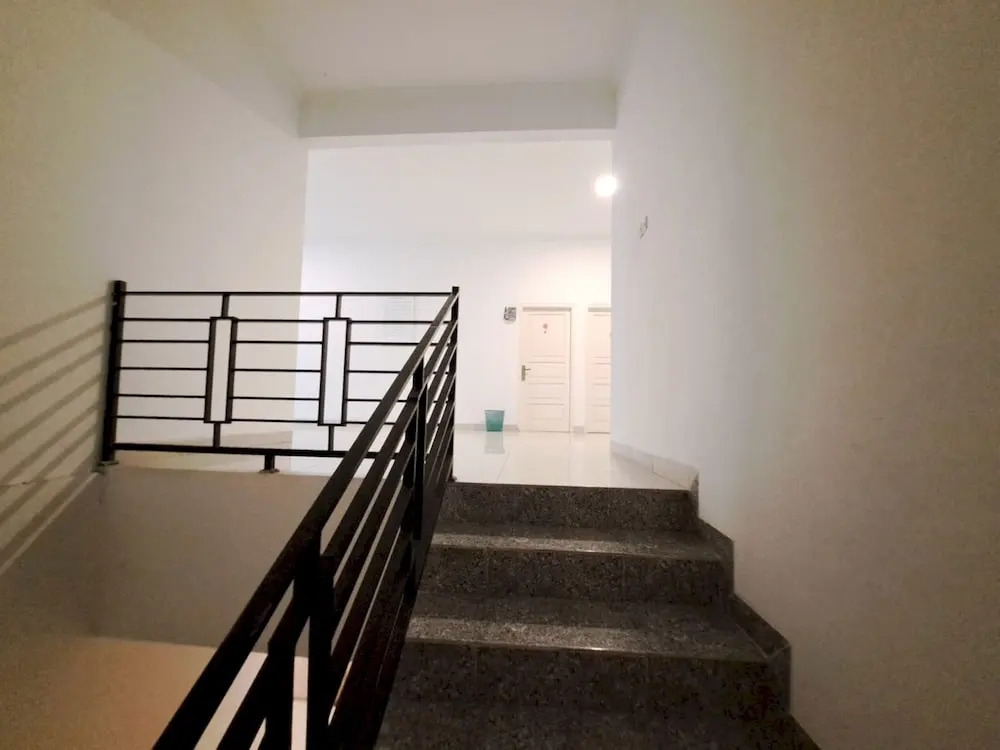OYO 93870 Damai Guest House Cirebon