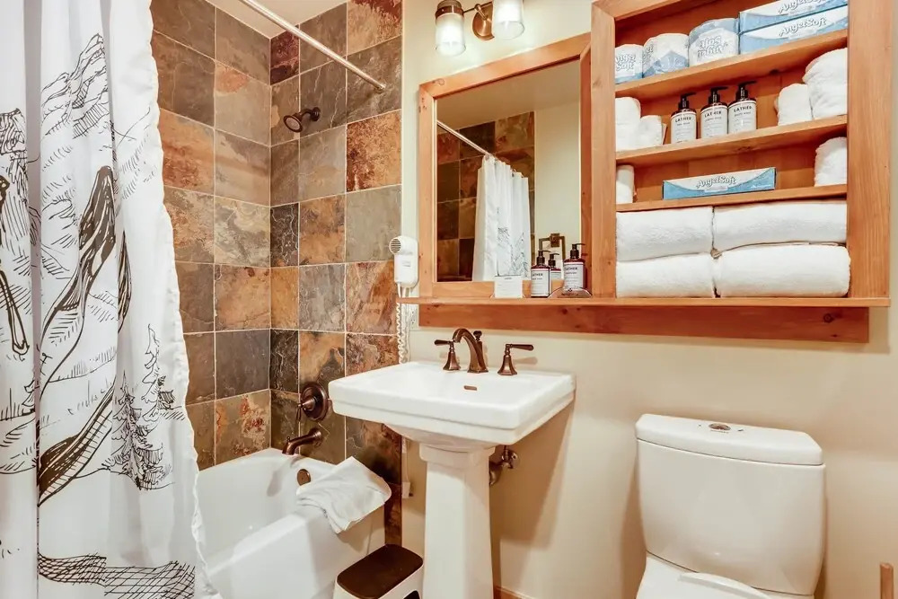 Luxury 3br- Steps From Gondola In River Run Ge 3 Bedroom Condo by Redawning