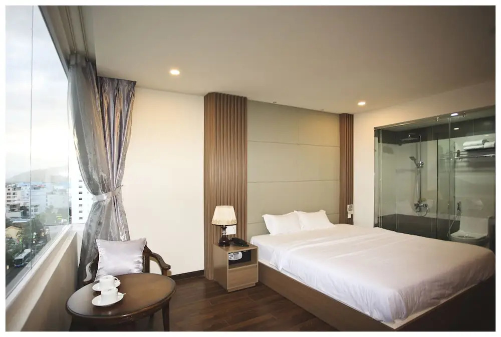 Bay Hotel