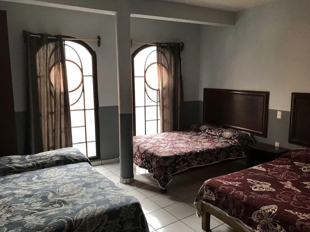 Hotel Casa Reyna
