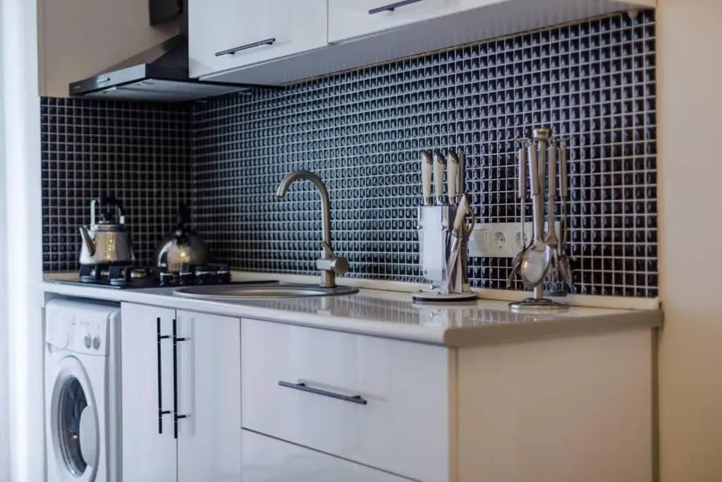 Modern 1BR In The Heart of Batumi
