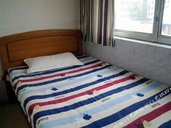 Shunjia Hostel