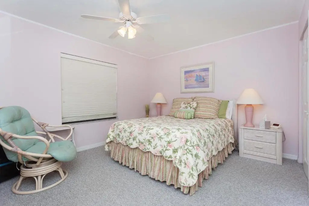 Ocean Village Club L25