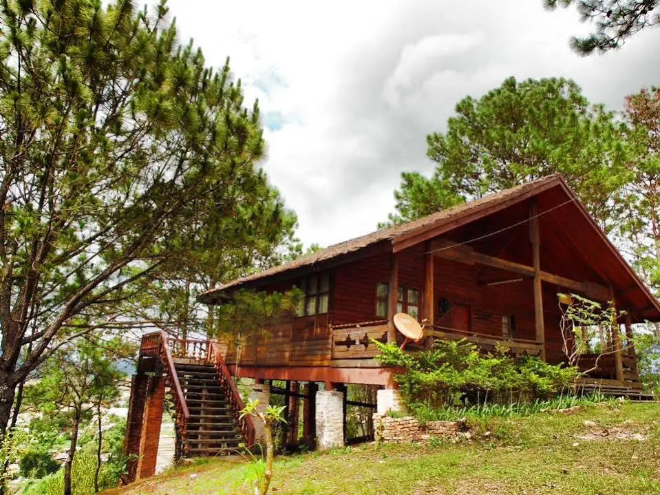 Phouchan Resort