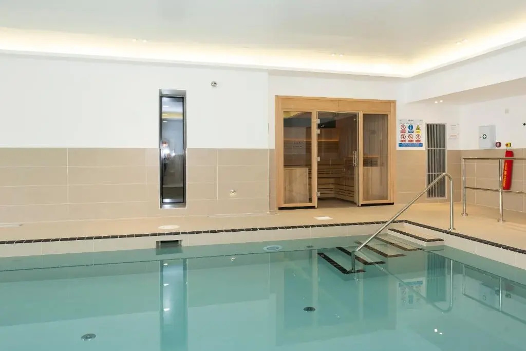 4 Putsborough - Indoor Pool & 4 min walk to Beach!