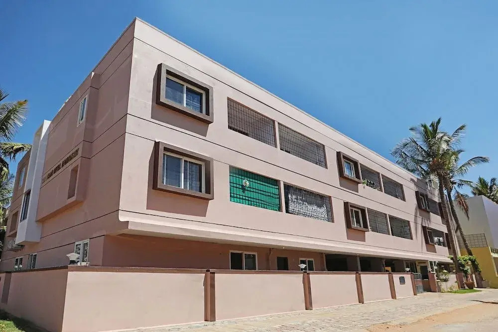 Oyo 29135 Breeze Inn