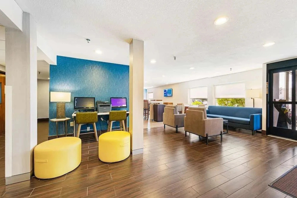 Baymont Inn And Suites Mayfield Heights