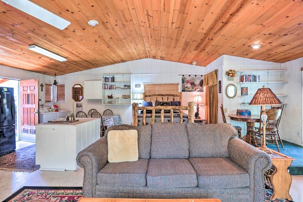 Gorgeous Oakhurst Retreat w/ Swimming Hole!