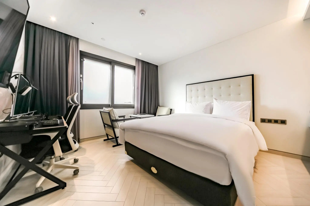 Daegu Dongseongro Hotel Labella