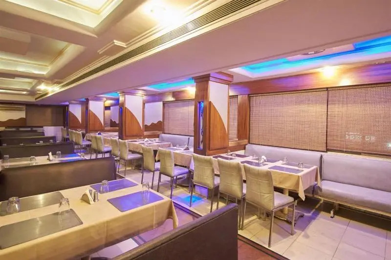 Hotel Nandhini St. Mark's Road