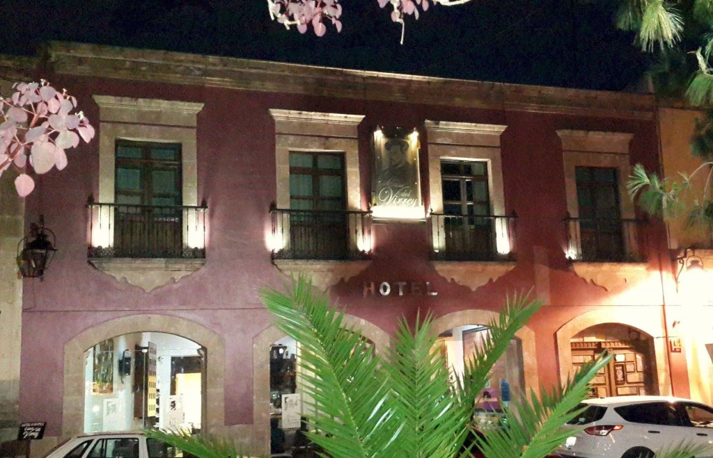 Hotel Casa del Virrey & Suites