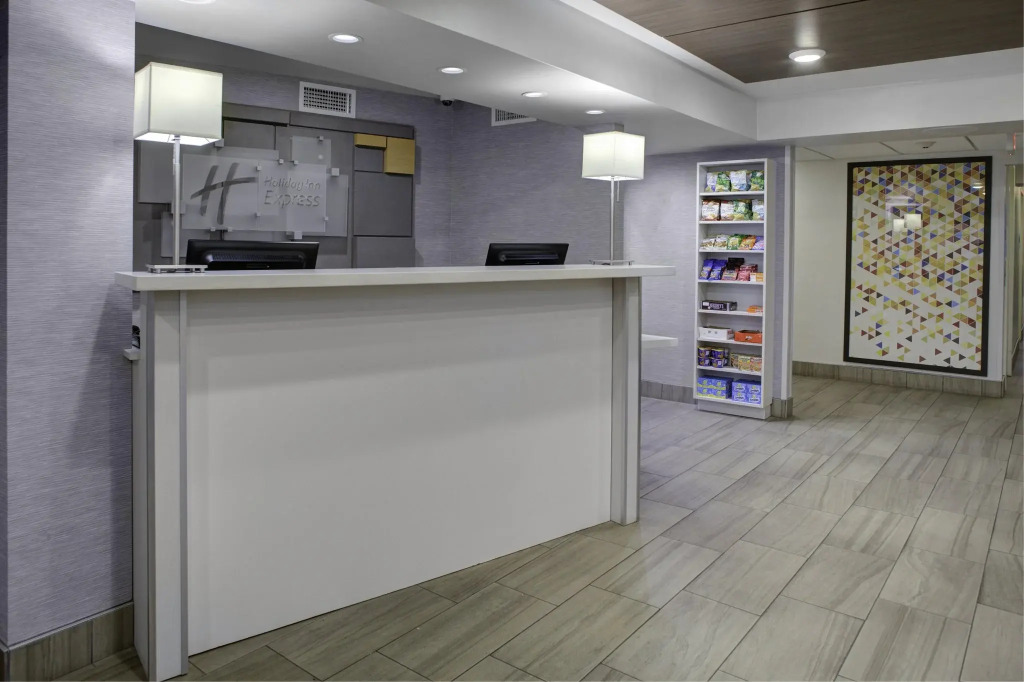 Holiday Inn Express Sedona - Oak Creek by IHG