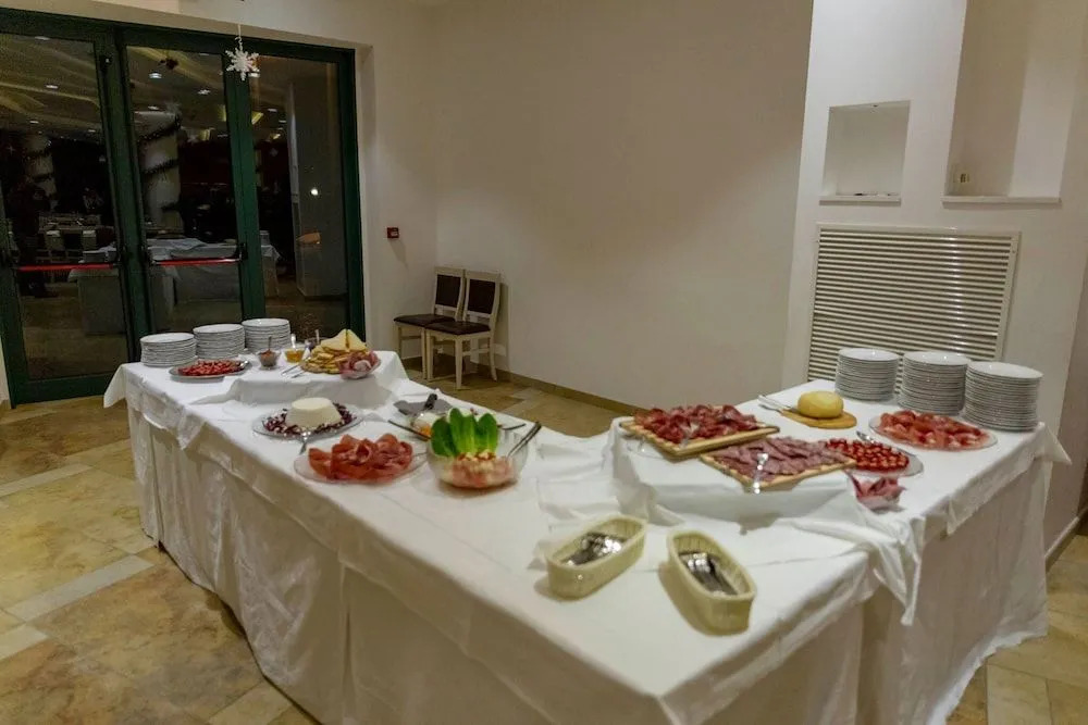Hotel Pina Ristorante