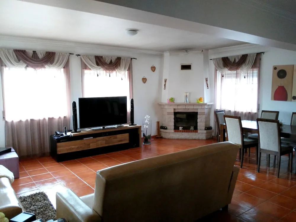 House With 3 Bedrooms In Ferrel With Wonderful City View Enclosed Garden And Wifi