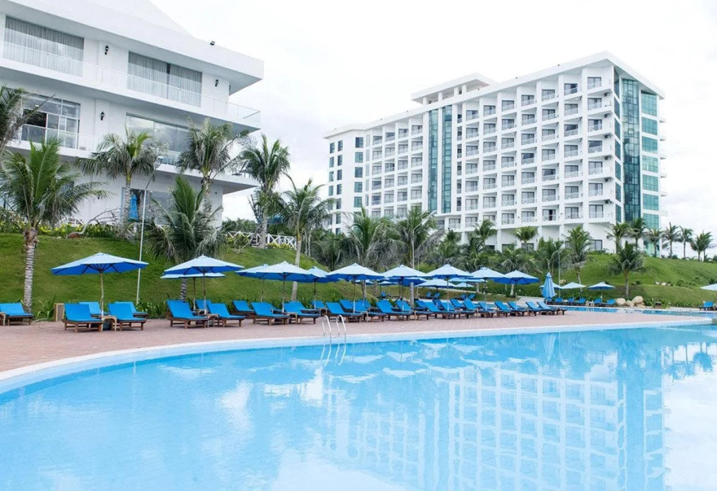 Golden Peak Resort & Spa