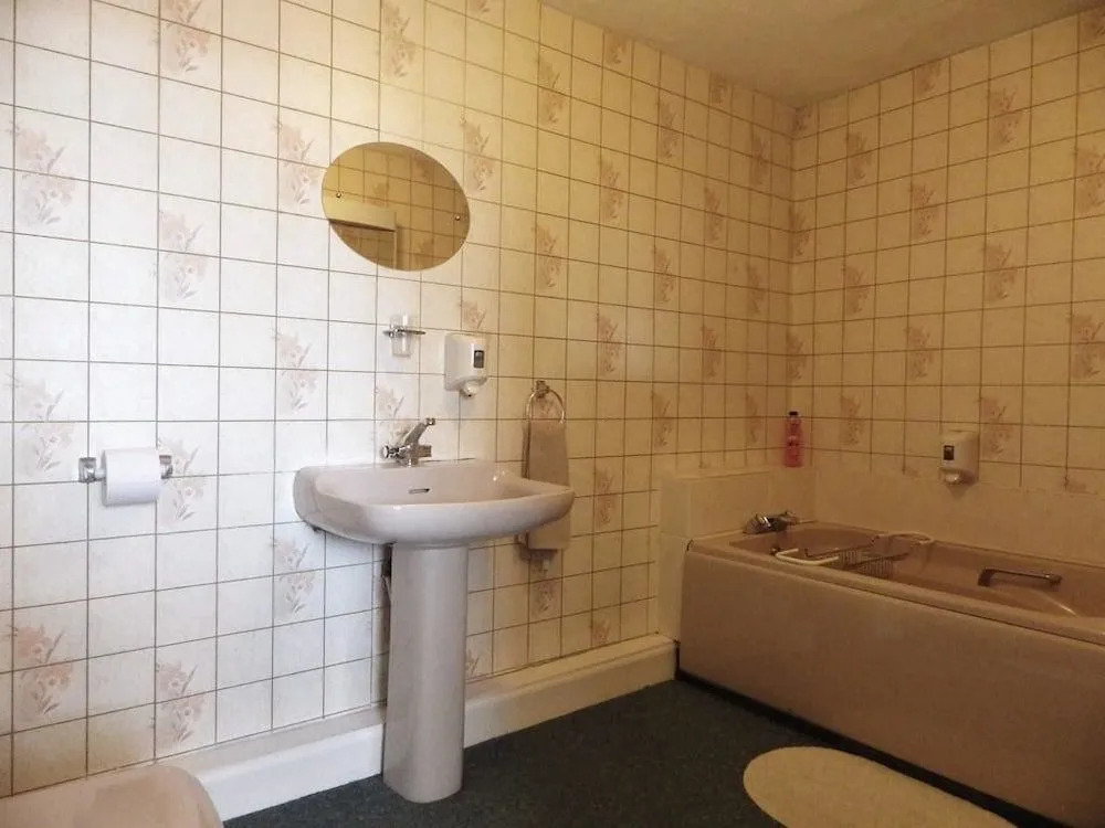 The Central Guesthouse