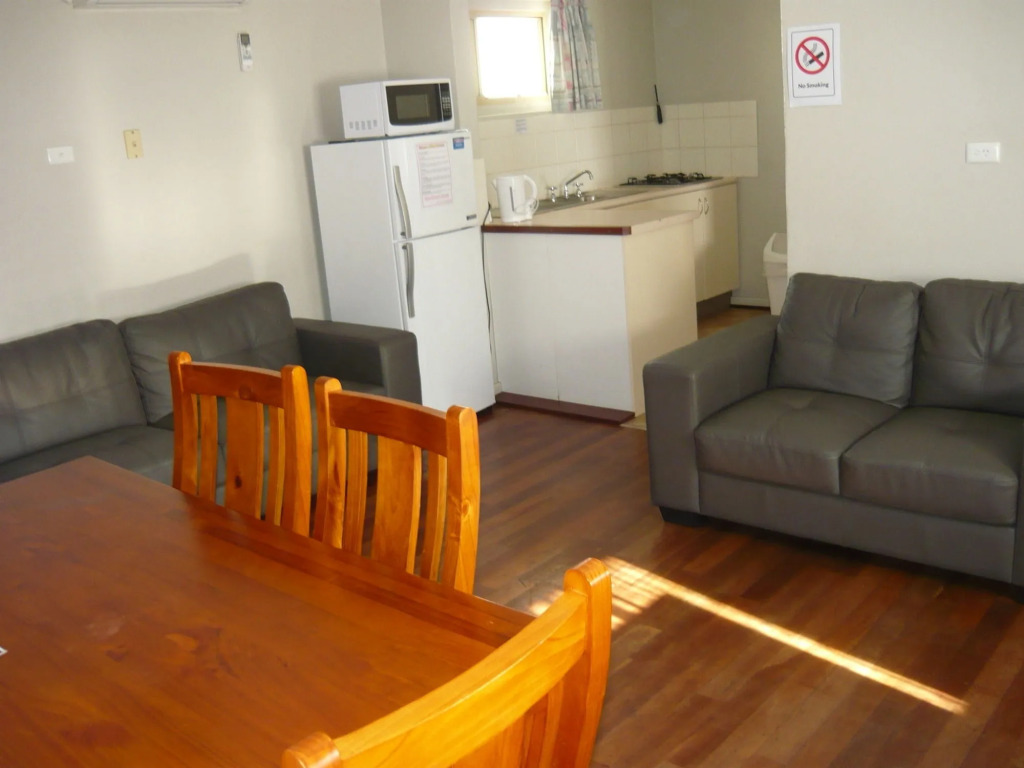 Albany Apartments