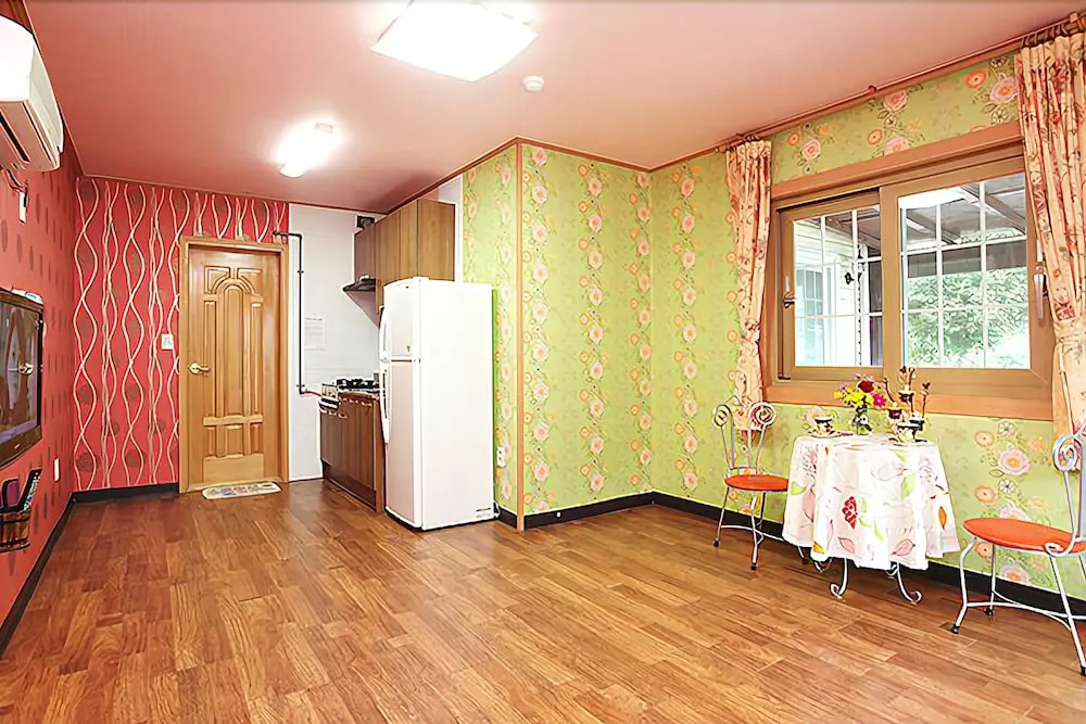Ulsanhappy World Pension