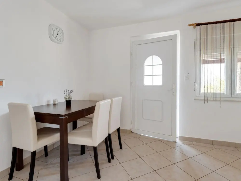 Simplistic Holiday Home in Jasenice Rovanjska near Sea