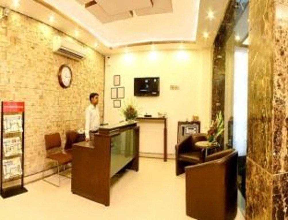 Hotel Lloyd Residency