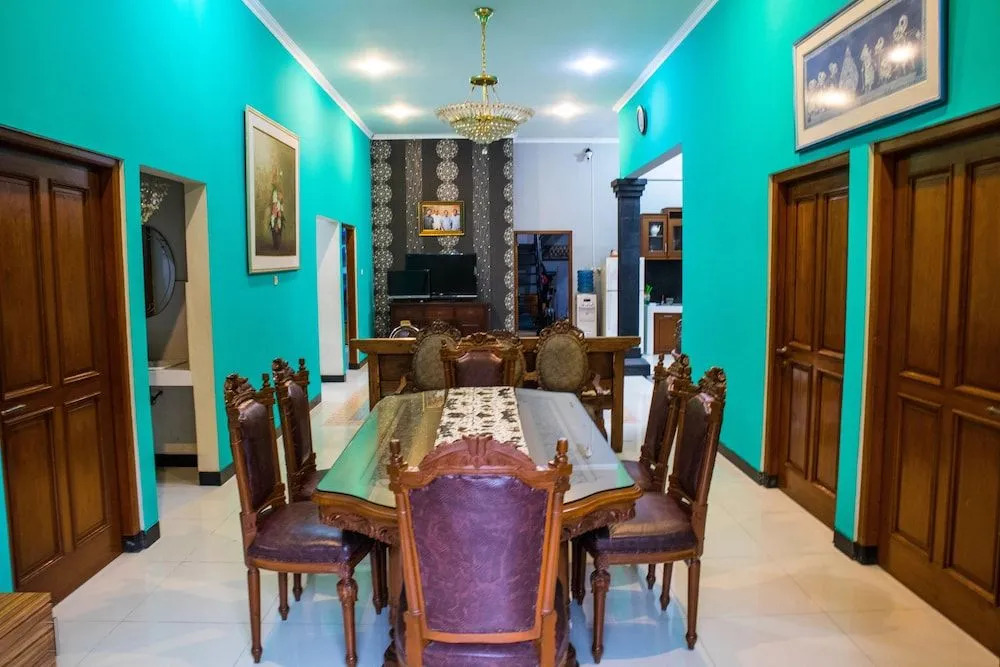 BaliOmah Guesthouse Jogja - Hostel