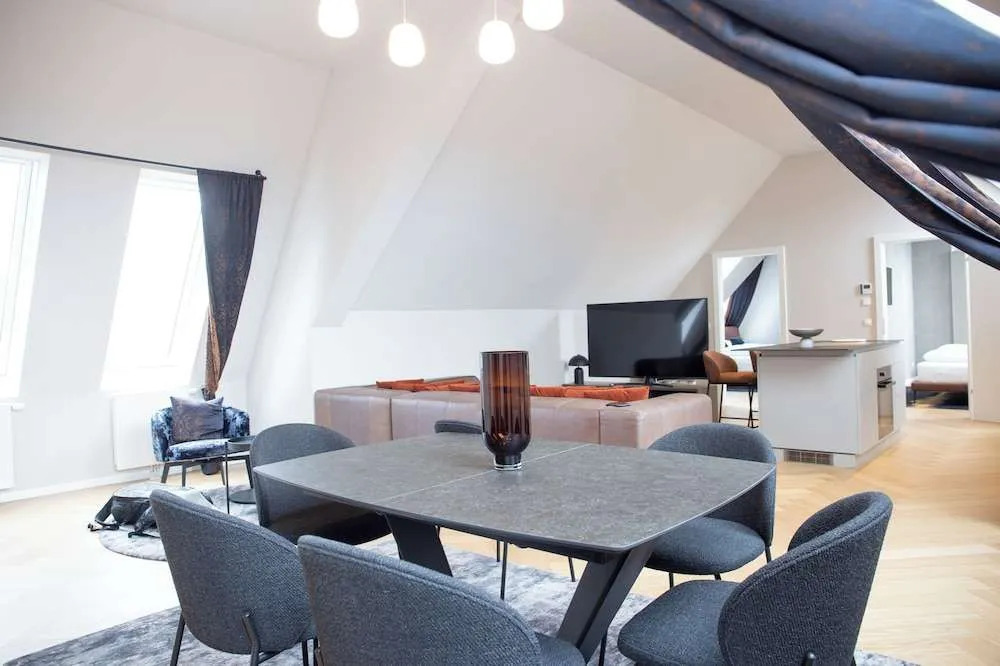 Blackhome Wien