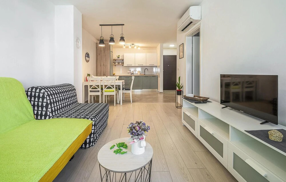 Beautiful Apartment in Pula With Wifi and 1 Bedrooms