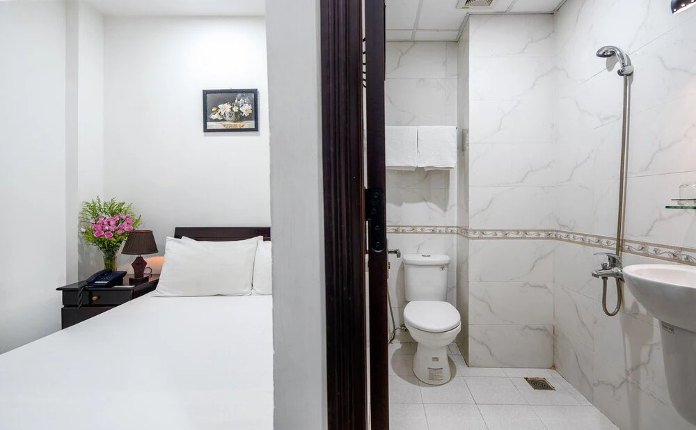 Lotus Rock Hotel