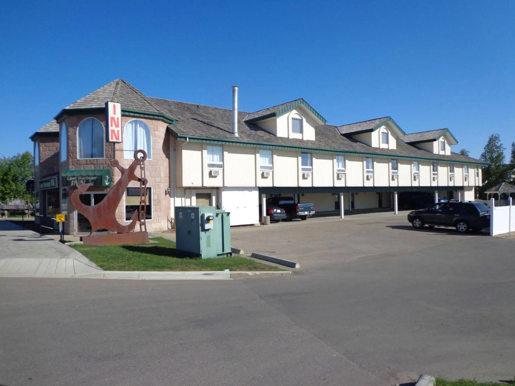 Lost Harbour Inn