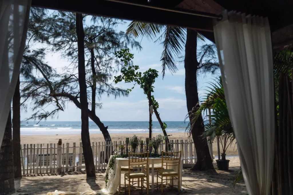 Larisa Resort, Morjim