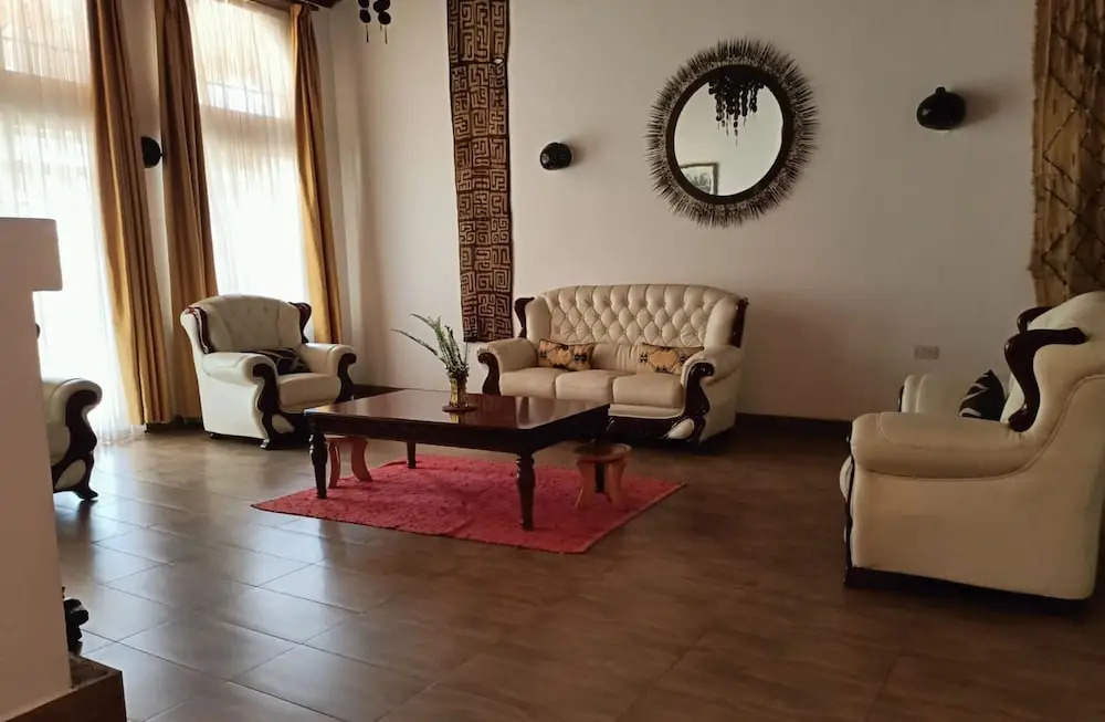 Lux Suites Karen Family Bungalow