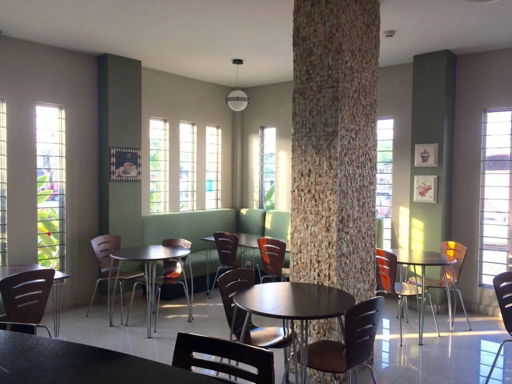 Hotel Corona Real