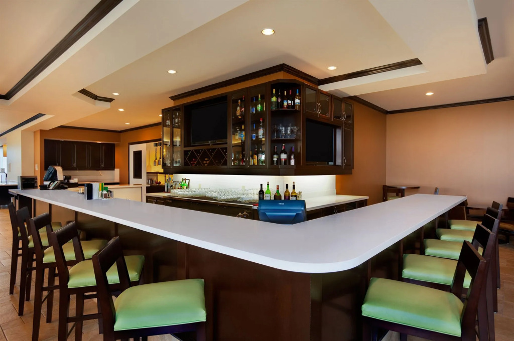 Hilton Garden Inn Edmonton International Airport