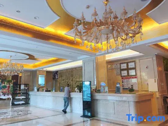 Vienna Hotel (Lichuan Central Bus Station)