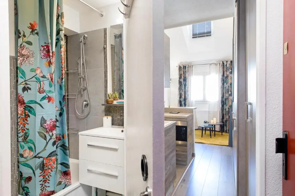 LuxmyHoliday - Duplex proche Disneyland 10min Paris 30min en RER
