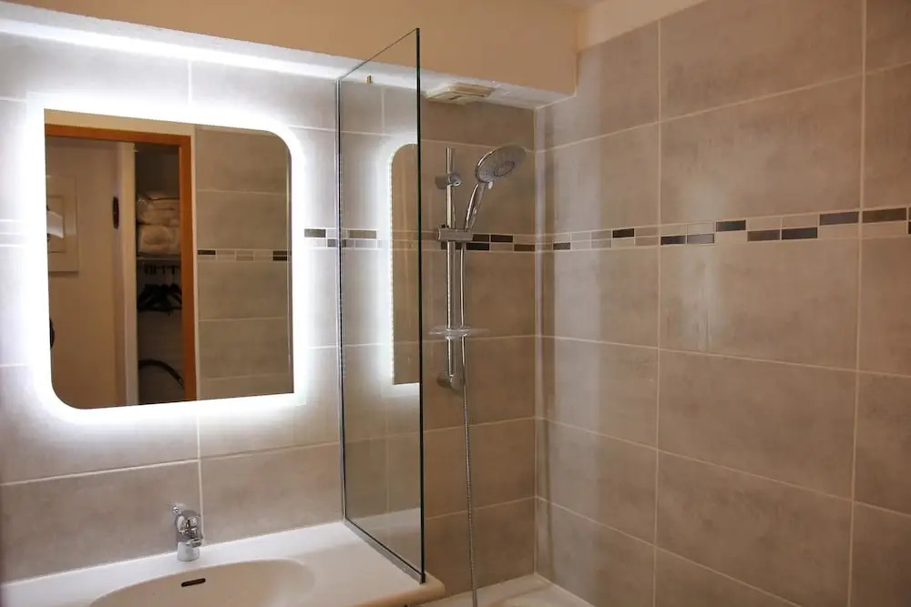 high floor renovated duplex Apartment 0 agence la cime