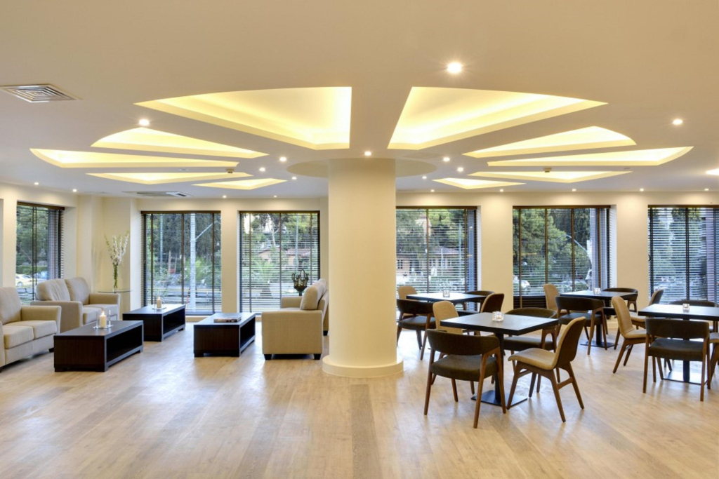 Athens Avenue Hotel