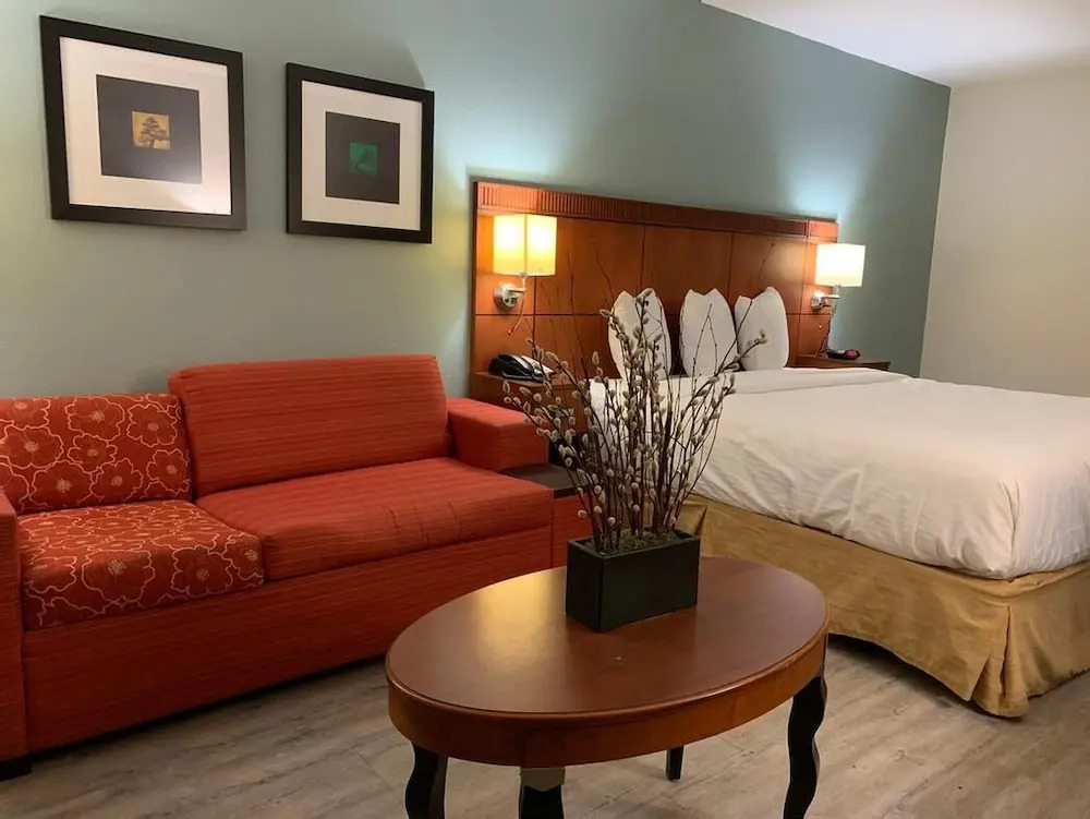 The Hotel Orange