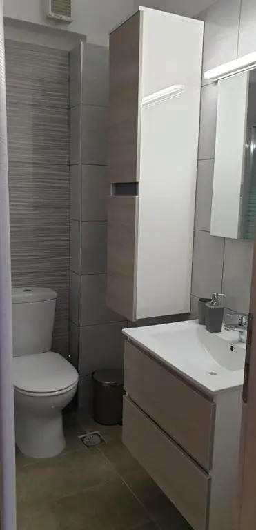 Loutraki Vibes Apartments 2