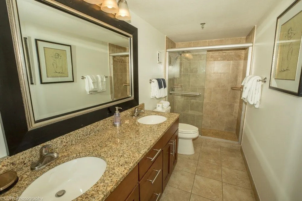 Destin On The Gulf 505 2 Bedroom Condo by RedAwning
